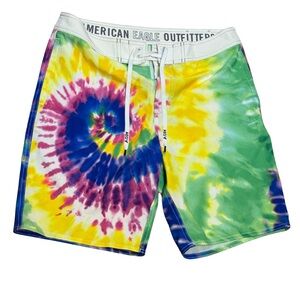 American Eagle Men’s Tie Dye Board Shorts Size M Swim Trunks‎ 10” Inseam
